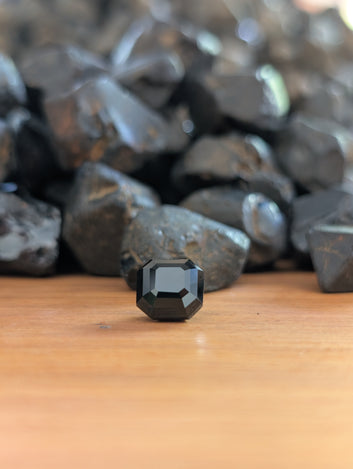 Black Spinel Asscher Cut 6.17ct BSP27